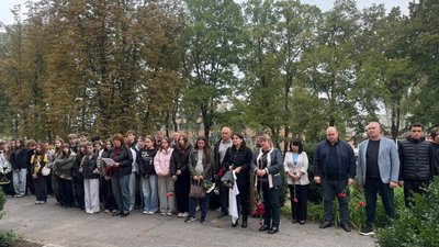 В пам'ять про загиблих: на Черкащині встановили дошки на честь полеглих захисників В пам'ять про загиблих: на Черкащині встановили дошки на честь полеглих захисників