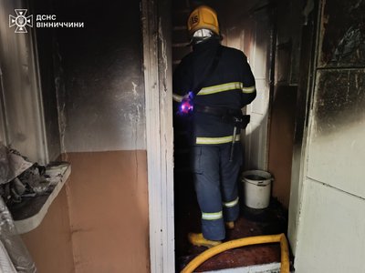Дворічна дитина спричинила пожежу в будинку на Вінниччині