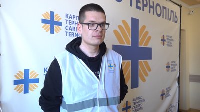 Нільс Казульке, волонтер, Карітас