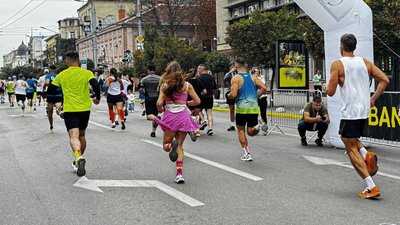 Frankivsk Half Marathon, забіг, бігуни, спорт, Івано-Франківськ Frankivsk Half Marathon, забіг, бігуни, спорт, Івано-Франківськ