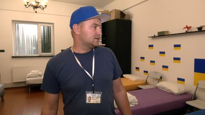 Як українці виїжджають з окупованих територій: перетин кордону і транзитний центр на Волині Як українці виїжджають з окупованих територій: перетин кордону і транзитний центр на Волині