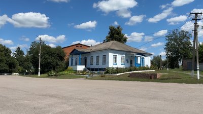 Жителі Зіньківської ТГ на Полтавщині протестують проти зміни меж старостинських округів Жителі Зіньківської ТГ на Полтавщині протестують проти зміни меж старостинських округів