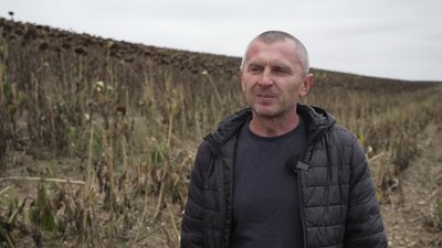 Ціна на олію зросте: на Рівненщині закінчують збір соняшникового насіння Ціна на олію зросте: на Рівненщині закінчують збір соняшникового насіння