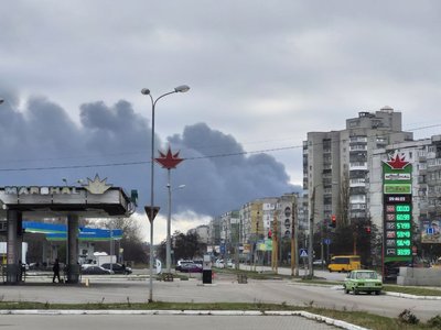 Армія РФ вдруге ударила по промисловому підприємству в Сумах Армія РФ вдруге ударила по промисловому підприємству в Сумах