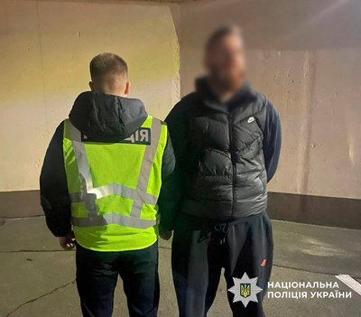 У Києві пенсіонерка віддала всі свої заощадження псевдо працівнику СБУ — поліція У Києві пенсіонерка віддала всі свої заощадження псевдо працівнику СБУ — поліція