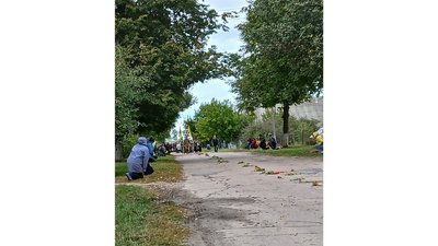 На Чернігівщині попрощалися з бійцями Андрієм Номерчуком, Сергієм Мирним та Олексієм Міщенком На Чернігівщині попрощалися з бійцями Андрієм Номерчуком, Сергієм Мирним та Олексієм Міщенком
