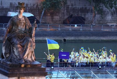 Леді Гага та показ мод: як відбулося урочисте відкриття Олімпійських ігор в Парижі Леді Гага та показ мод: як відбулося урочисте відкриття Олімпійських ігор в Парижі