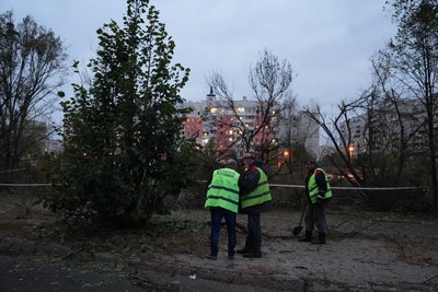 удар по харкову 8 жовтня 2024, салтівський район, вулиця бучми удар по харкову 8 жовтня 2024, салтівський район, вулиця бучми
