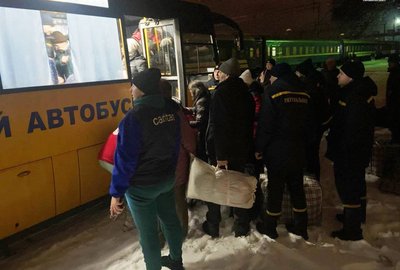 евакуація, переселенці, війна, потяг, ДСНС, Житомирщина евакуація, переселенці, війна, потяг, ДСНС, Житомирщина