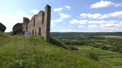 Руїни замку в Чоркозинцях на Хмельниччині внесли до пам’яток архітектури