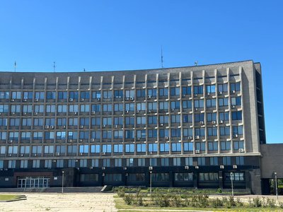 "Тут тварини травляться". На Сумщині зливають каналізаційні води поблизу села "Тут тварини травляться". На Сумщині зливають каналізаційні води поблизу села