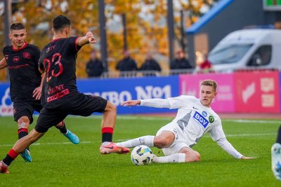 Житомирський ФК "Полісся" обіграв "Кривбас" і вийшов в чвертьфінал Кубку України з футболу Житомирський ФК "Полісся" обіграв "Кривбас" і вийшов в чвертьфінал Кубку України з футболу