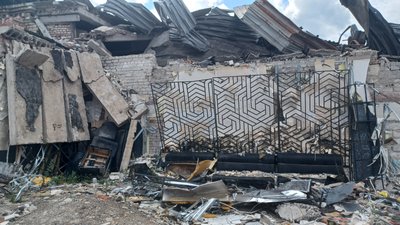 Піцерія RІА місце ракетного удару через два роки Краматорськ червень 2025 рік Піцерія RІА місце ракетного удару через два роки Краматорськ червень 2025 рік