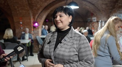 "У нас вже була пара, яка одружилася". У Дніпрі провели швидкі побачення для людей старшого віку "У нас вже була пара, яка одружилася". У Дніпрі провели швидкі побачення для людей старшого віку