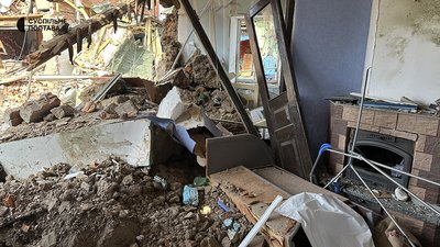 Обстріл Миргорода: фото та відео з місця події Обстріл Миргорода: фото та відео з місця події