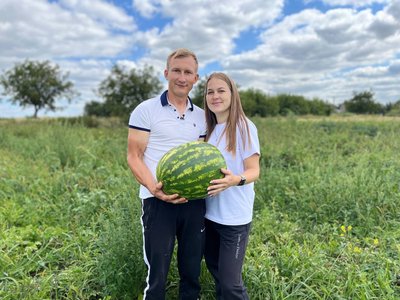 "Усі казали — не вийде": волинянин вирощує 40 сортів кавунів "Усі казали — не вийде": волинянин вирощує 40 сортів кавунів