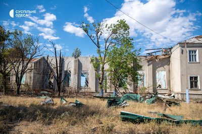 "Немає школи – немає села": як Вишневе на Одещині живе після двох атак РФ "Немає школи – немає села": як Вишневе на Одещині живе після двох атак РФ