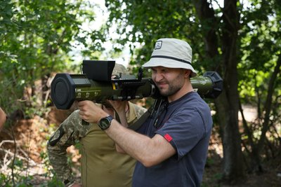 "Мета — показати, чим живе військо". Як 25 Січеславська бригада навчала цивільних застосовувати БпЛА та гранатомети "Мета — показати, чим живе військо". Як 25 Січеславська бригада навчала цивільних застосовувати БпЛА та гранатомети