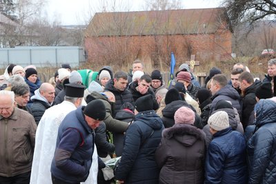 На Охтирщині попрощалися з військовослужбовцем Іваном Кириленком На Охтирщині попрощалися з військовослужбовцем Іваном Кириленком