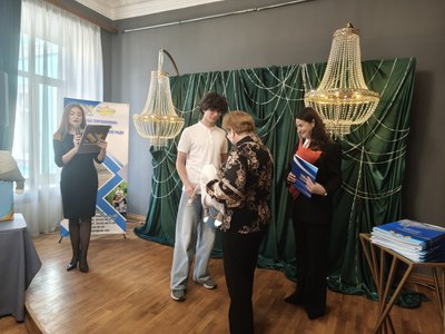 У Житомирі відбулася зустріч випускників, які виховуються в сімейних формах виховання У Житомирі відбулася зустріч випускників, які виховуються в сімейних формах виховання