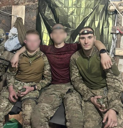 Доповіли, що я "200": історія десантника з Черкащини, який обрав війну замість церкви Доповіли, що я "200": історія десантника з Черкащини, який обрав війну замість церкви