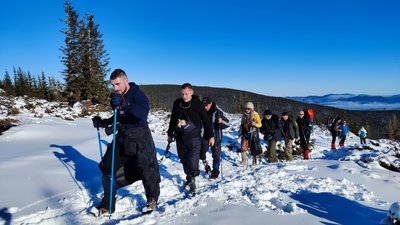 Ветеран Гаврііл Петращук під час підйому на Говерлу Ветеран Гаврііл Петращук під час підйому на Говерлу