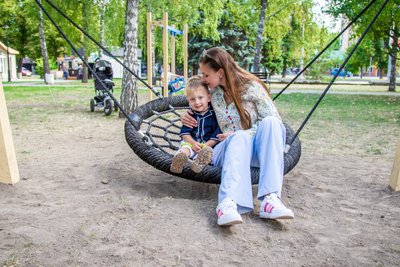 У Миргороді відкрили дитячий майданчик на честь загиблого Героя України Дениса Кирилюка У Миргороді відкрили дитячий майданчик на честь загиблого Героя України Дениса Кирилюка