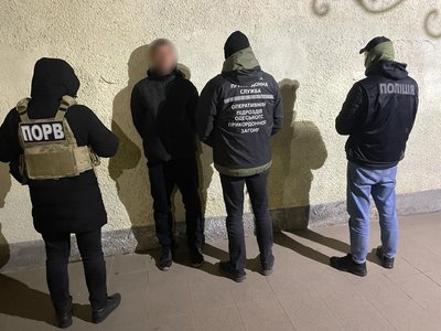 На Одещині затримали організатора трансферу та двох призовників На Одещині затримали організатора трансферу та двох призовників