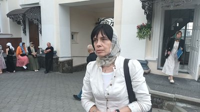 Очільниця комісії Ольга Рутковська, перевірка Почаївської лаври Очільниця комісії Ольга Рутковська, перевірка Почаївської лаври