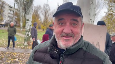 Третю добу без води: чому Павлоград опинився без централізованого водопостачання та як жителі виходять із ситуації Третю добу без води: чому Павлоград опинився без централізованого водопостачання та як жителі виходять із ситуації
