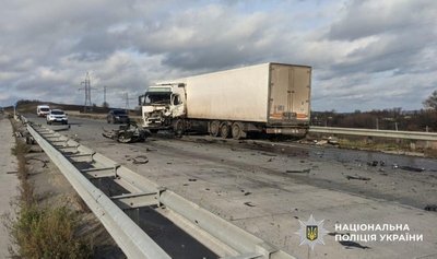 У Полтавській області у ДТП загинули двоє людей У Полтавській області у ДТП загинули двоє людей
