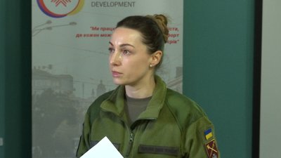 "Єдине місце, де вони мають безпеку": батьки дітей із садочку №16 прийшли до депутатів із вимогою не закривати заклад