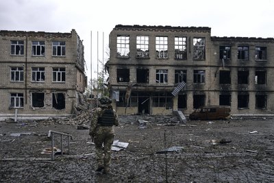 "Шо на фронті?". Втрати та бої на сході: підсумки російсько-української війни у 2024 році "Шо на фронті?". Втрати та бої на сході: підсумки російсько-української війни у 2024 році