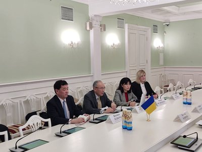Делегація посольства Японії Делегація посольства Японії