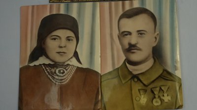 Бабуся та дідусь Ольги Вітер, Зруб Бабуся та дідусь Ольги Вітер, Зруб