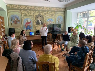 Кияни і гості столиці можуть реєструватися на безкоштовний курс української мови Кияни і гості столиці можуть реєструватися на безкоштовний курс української мови