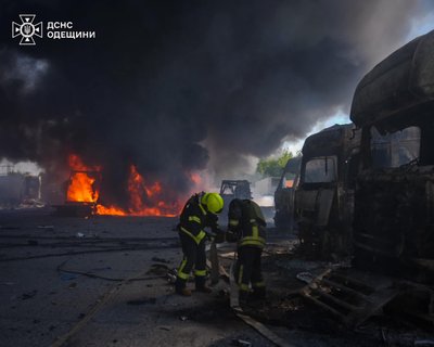 Армія РФ завдала ракетного удару по Одещині: пошкоджені приватні будинки та автівки, серед поранених є діти Армія РФ завдала ракетного удару по Одещині: пошкоджені приватні будинки та автівки, серед поранених є діти