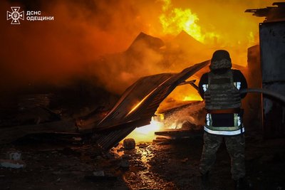 РФ атакувала Одещину безпілотниками: у ДСНС показали наслідки РФ атакувала Одещину безпілотниками: у ДСНС показали наслідки