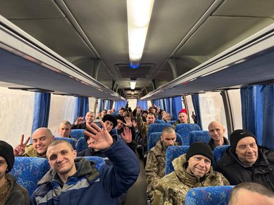 З російського полону повернули чотирьох вінничан З російського полону повернули чотирьох вінничан