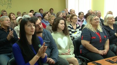 "Осінній капусник": черкаські пенсіонери організували свято до Міжнародного дня студента "Осінній капусник": черкаські пенсіонери організували свято до Міжнародного дня студента