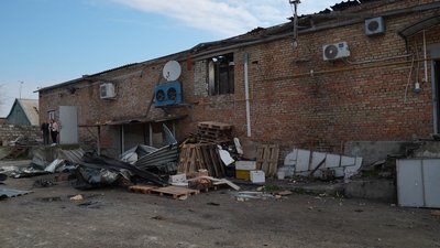"Я вже ліг спати – як бабахнуло! Летить згори, горить": очевидці про наслідки атаки армії РФ на Кушугум 3 квітня