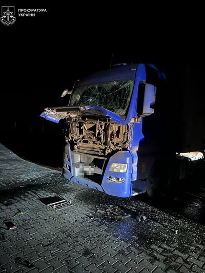 Нічна атака по Одещині: пошкоджені адмінбудівлі та автотранспорт, є постраждалі Нічна атака по Одещині: пошкоджені адмінбудівлі та автотранспорт, є постраждалі