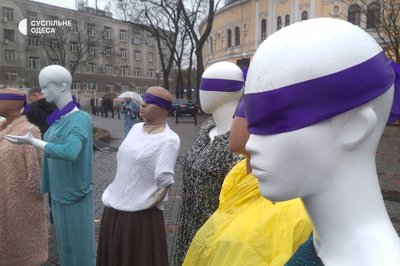 "Світло пам’яті: разом проти насильства": в Одесі вшанували пам’ять жертв домашнього насильства