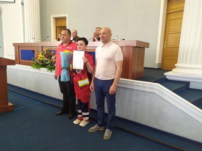 Нагородження черкаських працівників екстреної медичної допомоги Нагородження черкаських працівників екстреної медичної допомоги