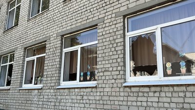 "Дуже великий жах": перші свідчення очевидців атаки на ТЦК у Кременчуці 6 липня "Дуже великий жах": перші свідчення очевидців атаки на ТЦК у Кременчуці 6 липня