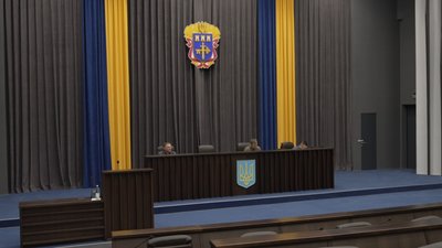 Тернопільська обласна рада, сесійна зала Тернопільська обласна рада, сесійна зала