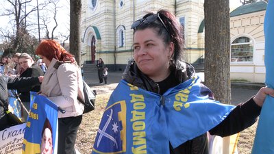 Акція-нагадування “Не мовчи! Полон вбиває!” пройшла 8 березня у Рівному Акція-нагадування “Не мовчи! Полон вбиває!” пройшла 8 березня у Рівному