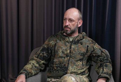 Володимир Боднар, начальник групи рекрутингу управління 108 гірсько-штурмового батальйону у складі 10 бригади "Едельвейс" Володимир Боднар, начальник групи рекрутингу управління 108 гірсько-штурмового батальйону у складі 10 бригади "Едельвейс"