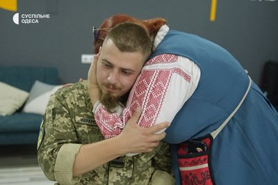 Пройшов Іловайськ, пережив полон і воює далі: історія морського піхотинця Максима Авраменка Пройшов Іловайськ, пережив полон і воює далі: історія морського піхотинця Максима Авраменка