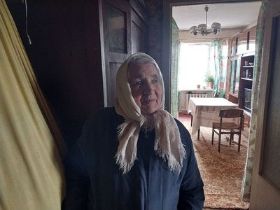"Укрився і лежу, ото і все укриття". Як живуть у передмісті Сум "Укрився і лежу, ото і все укриття". Як живуть у передмісті Сум